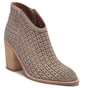 Jeffrey Campbell Medera Cutout Taupe Ankle Booties Size 8.5